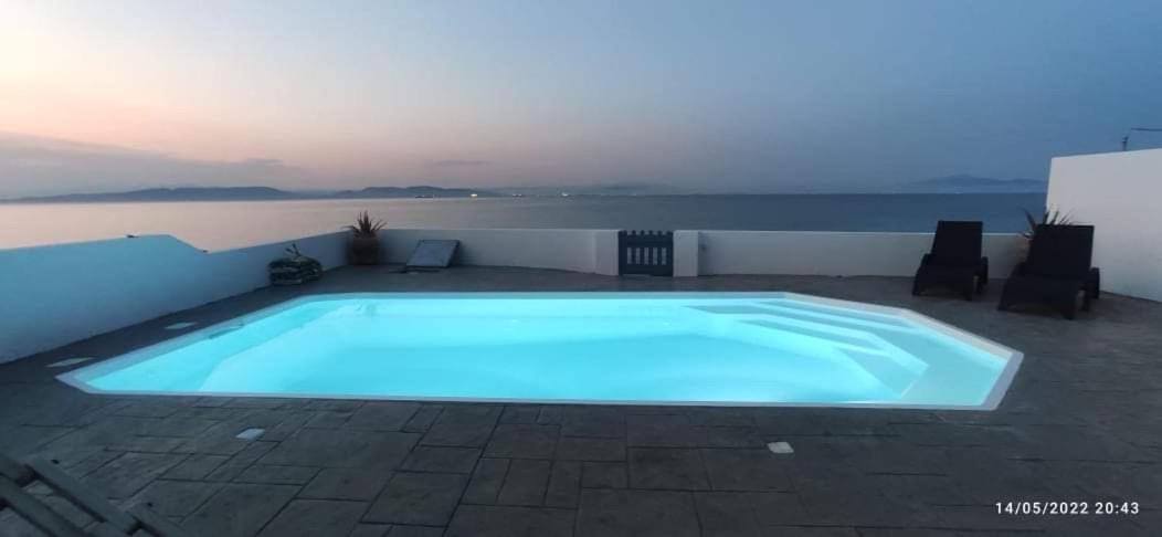 Nv Pool Villa Agioi Екстериор снимка