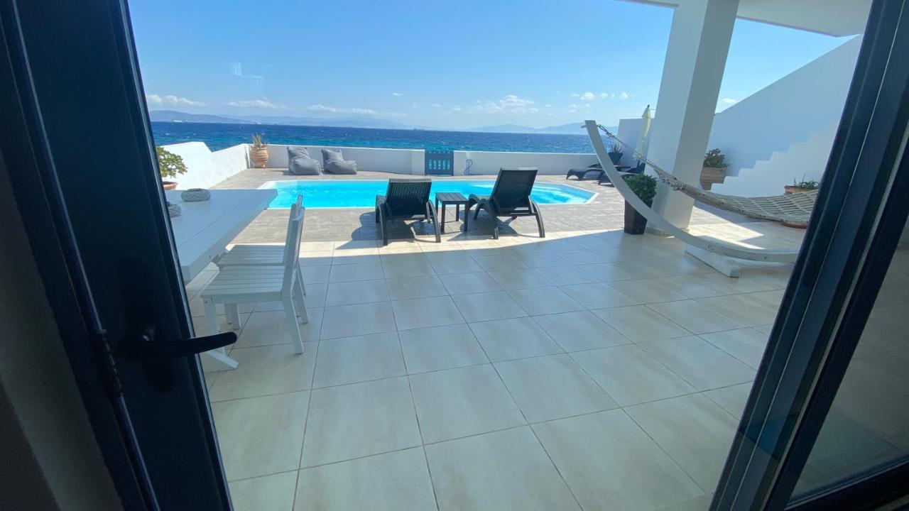 Nv Pool Villa Agioi Екстериор снимка