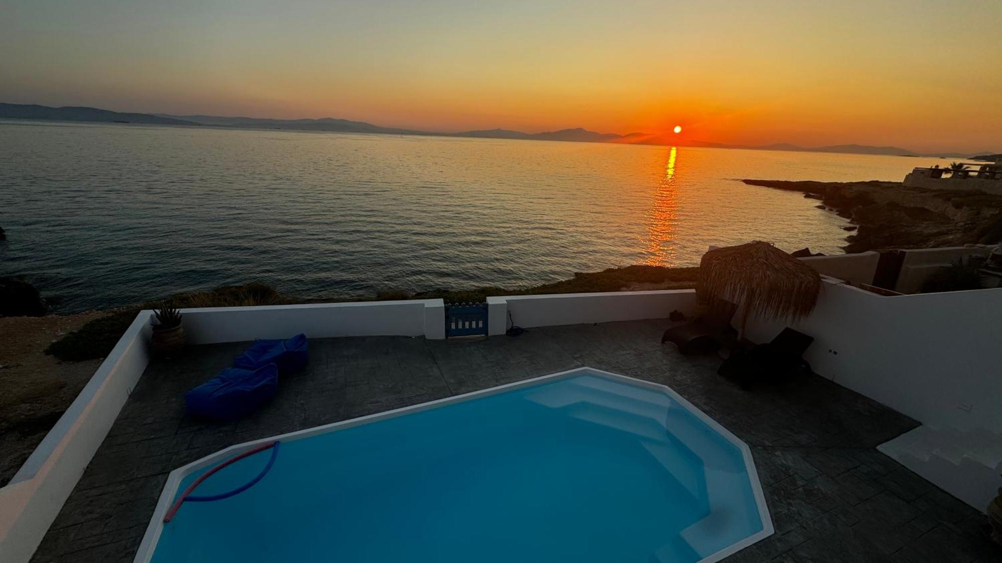 Nv Pool Villa Agioi Екстериор снимка